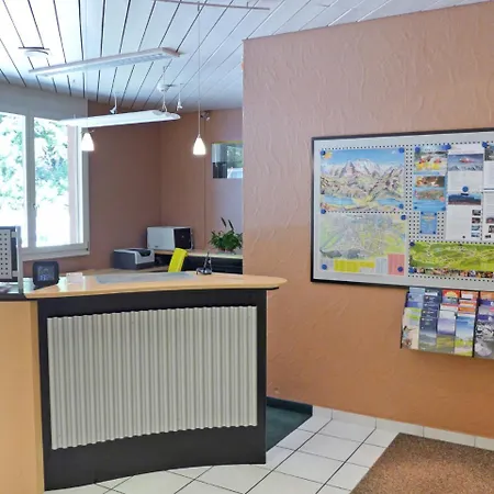 202 Goldey Apartman